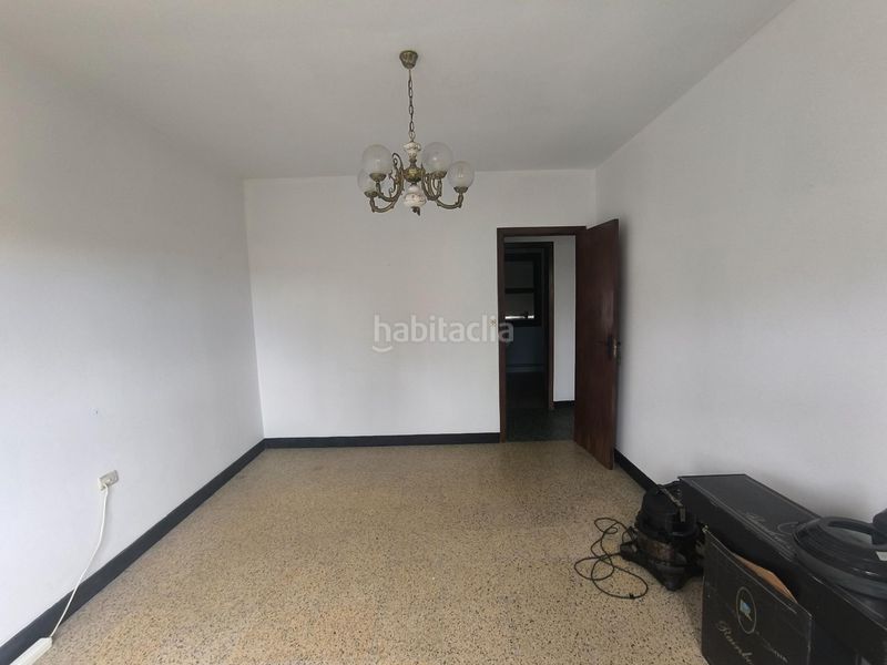 Foto 0b5bfe50-8257-46b3-a3fb-e814f2bc6c38. Casa amb aparcament a Campus Sur - Santa Marta Santiago de Compostela