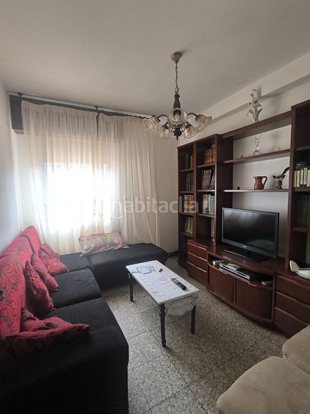 Foto 7b997b0b-8c05-46e3-ae03-863748e69c23. Casa amb aparcament a Campus Sur - Santa Marta Santiago de Compostela