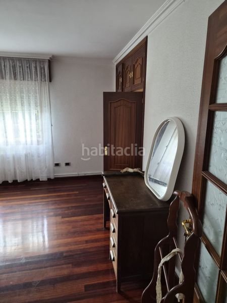 Foto c5611ef6-24bb-4289-a384-a87cff92d38f. Casa amb calefacció aparcament a Laracha