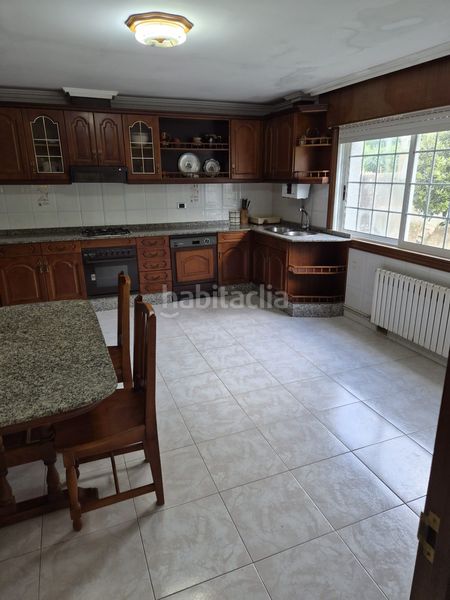 Foto dddda373-39c0-426b-a06c-8f29eae3db95. Casa amb calefacció aparcament a Laracha