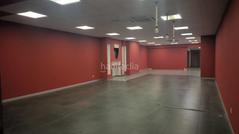 Foto 48e4d9fb-8767-43b4-a2b8-c1eed07eae6b. Location local commercial dans Carballiño (O)