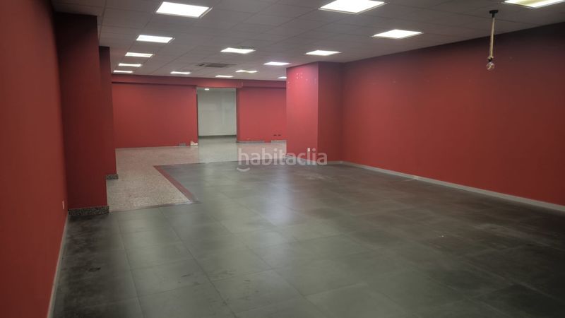 Foto efe9d7bf-9992-42d1-b23d-915be9146ee6. Location local commercial dans Carballiño (O)