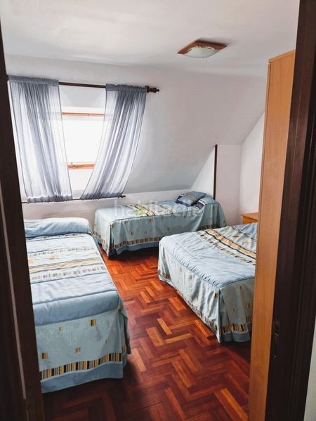 Foto ca4f817b-3fbd-41e2-979c-e1b9d59fe513. Duplex con riscaldamento parcheggio in Illa de Arousa (A)
