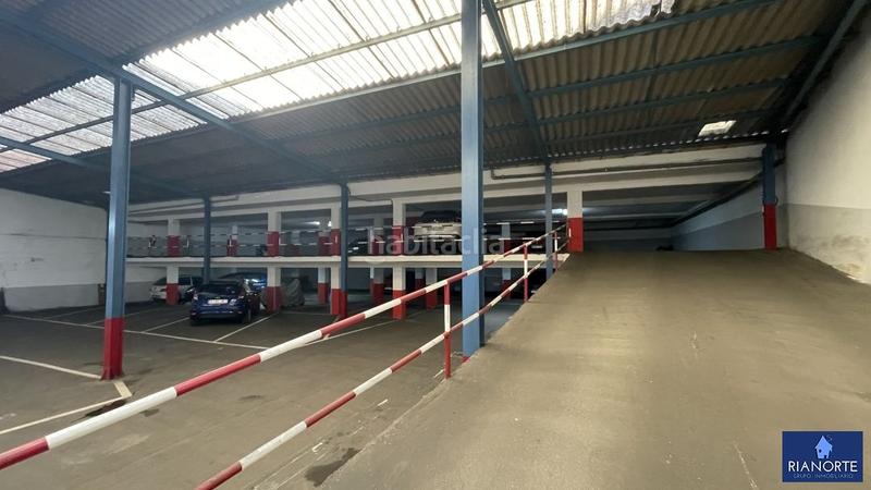 Foto e2f21a52-0aa4-4c22-92ee-afcaedfbf596. Autoparkplatz in Luanco-Aramar-Antromero Gozón
