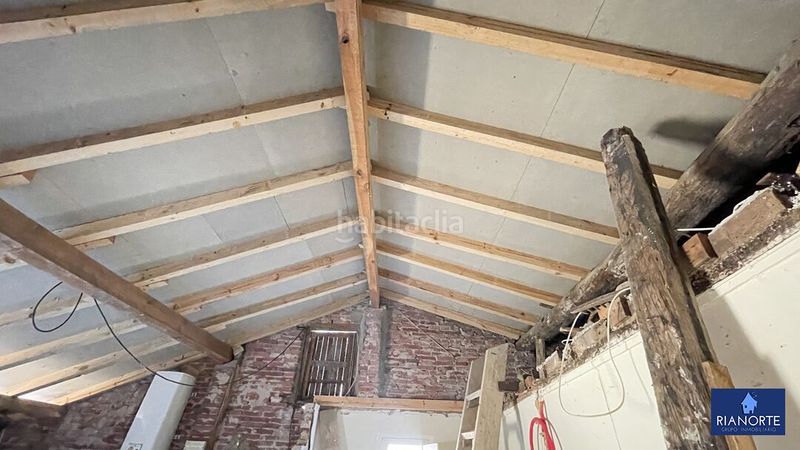 Foto 0e956d91-f9bb-470f-ae83-4fe125527901. Casa adossada amb calefacció a Luanco-Aramar-Antromero Gozón