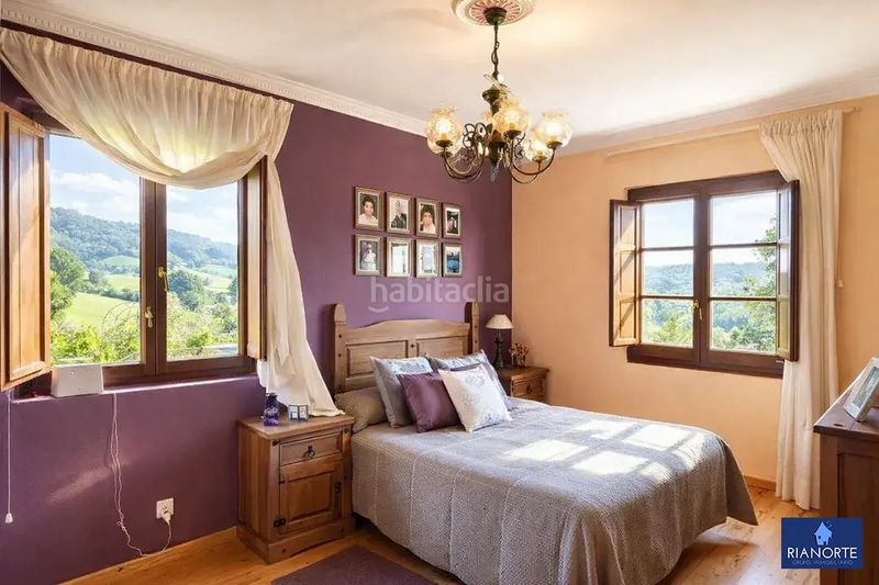 Foto 5eb8a0b6-0ad3-4439-848c-f5e37a4c2ffe. Casa amb calefacció aparcament a Verdicio-Bañugues-Cabo Peña Gozón