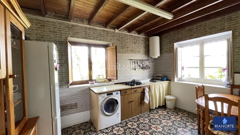 Foto 967f72b8-3450-4a0b-801a-08c880a9a62e. Casa amb calefacció aparcament a Verdicio-Bañugues-Cabo Peña Gozón