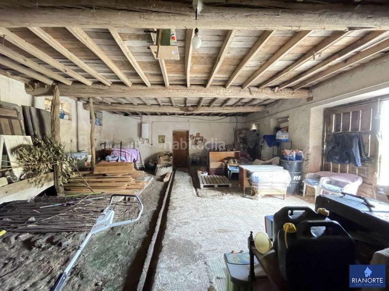 Foto a38a0370-044e-444f-a3eb-b0e25505c4e0. Casa amb calefacció aparcament a Verdicio-Bañugues-Cabo Peña Gozón