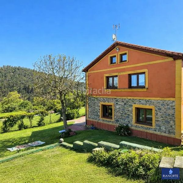 Foto f1ffb7c3-ce07-4e29-874c-a5e1e46ca480. Casa amb calefacció aparcament a Verdicio-Bañugues-Cabo Peña Gozón