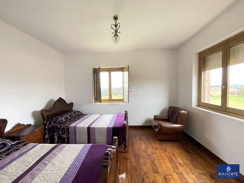 Foto 0f4fd678-42e2-4a99-bd18-e1081e5dd101. Casa amb calefacció aparcament a Verdicio-Bañugues-Cabo Peña Gozón