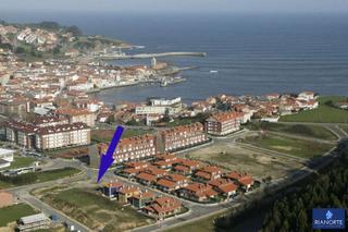 Terreny residencial  Calle la fumienta. Parcela edificable para chalet individual en luanco, céntrica, a