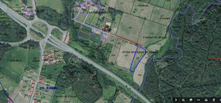 Landgut in Baña (A). Finca muy cerca de negreira, muy cerca de las casas de la aldea,