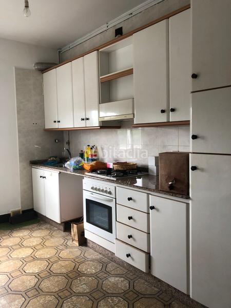 Foto aeb33a41-34fd-4186-a34a-af28feb53f93. Piso  en venta a partir de julio / 2025. cuatro habitaciones, cocina con gran despensa , baño y gran hall. en Negreira