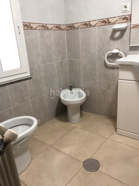 Foto b286b16f-a618-453e-a63e-a419bcc31e11. Casa a lugar seilan 7 a Baña (A)