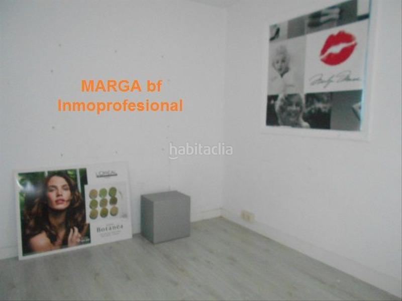 Foto b5e545e3-adb5-455b-8e30-9cf120b8327b. Rent business premise with heating in Plaza de España Ferrol