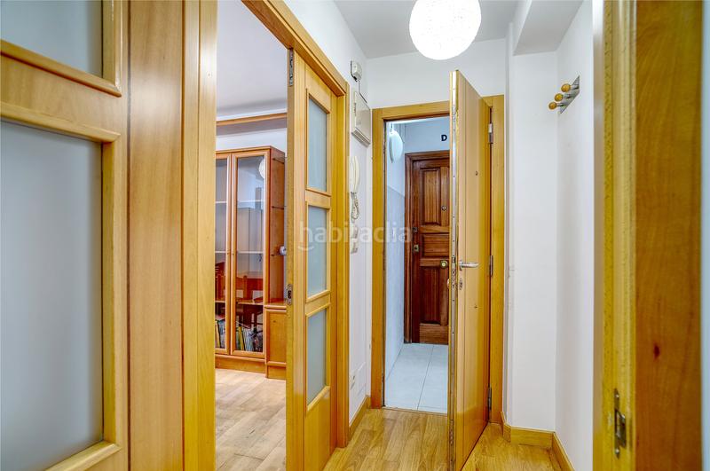 Foto c05fdbfb-0cc5-40d3-b816-21dfad9ea5d5. Appartement dans rúa violetas 17 dans Someso - Matogrande Coruña (A)
