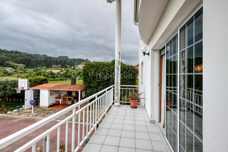 Foto e7b3a57b-aca3-4149-9ce7-b27ed7d7b0b2. Chalet in rúa regueiro 37 in Vilaboa Sur Culleredo