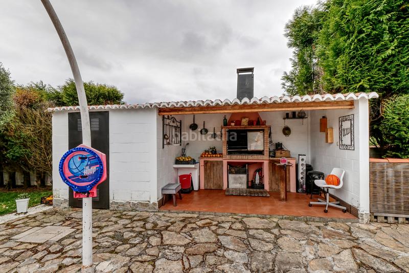 Foto 960f5280-f360-4d5d-873c-5084b0438af8. Chalet dans rúa regueiro 37 dans Vilaboa Sur Culleredo