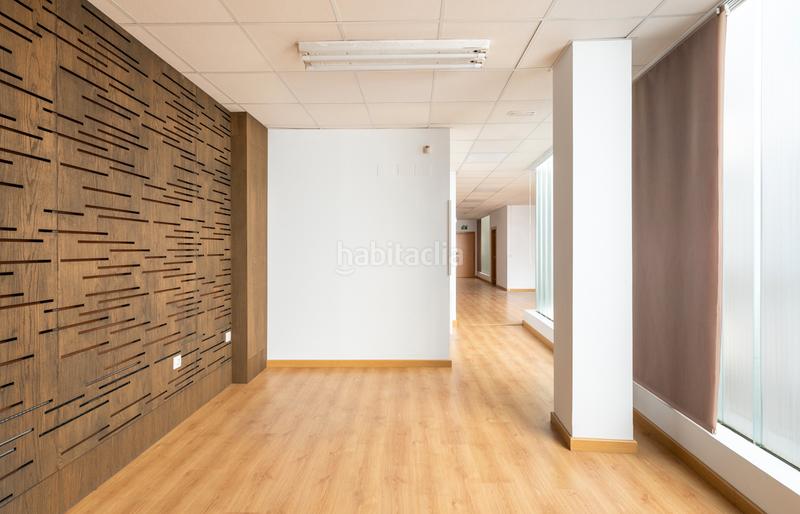 Foto 355e4ad8-e2d9-4f89-b035-55d9eb140ab3. Appartement dans rúa real 34 dans Ciudad Vieja Coruña (A)