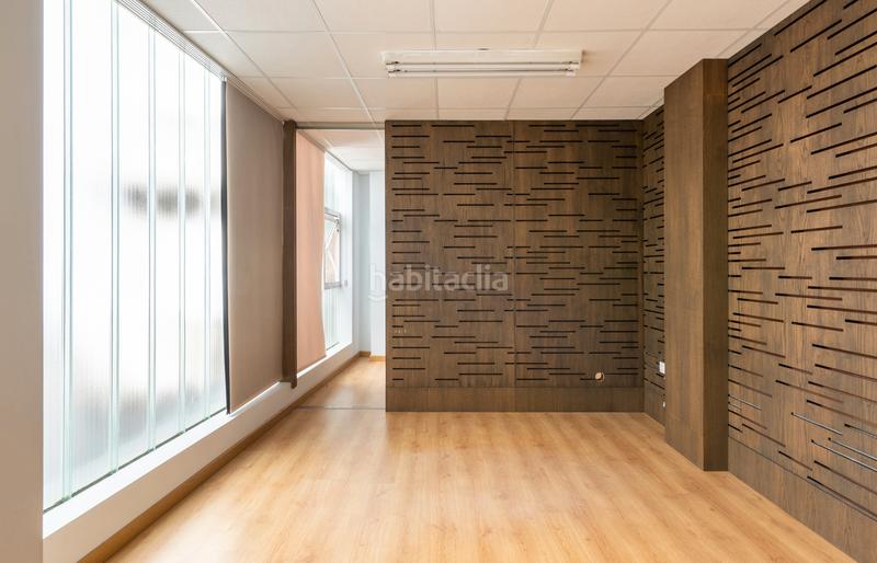 Foto 5bd75e75-8102-45a2-ae0f-eac18363f87e. Appartement dans rúa real 34 dans Ciudad Vieja Coruña (A)