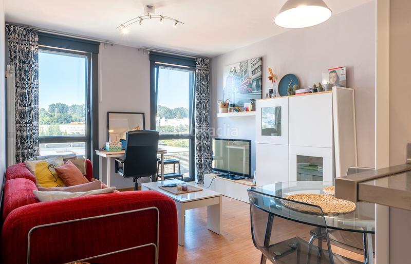 Foto 219aaf81-0da9-4af5-870a-faa43034a47c. Apartamento en rua josé pascual lópez-cortón 2 en Coruña (A)