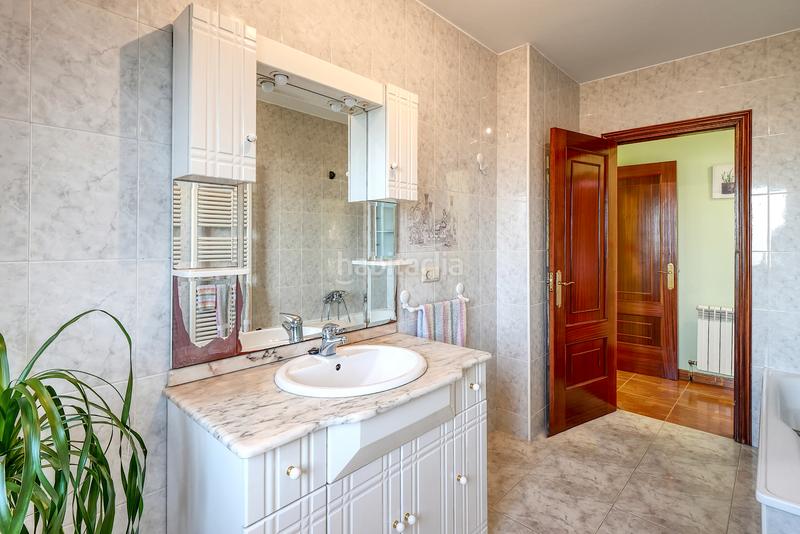 Foto 62cc4983-66f8-4965-ad99-d4b5a00e08da. Chalet in lugar villanueva 45 in Cerceda