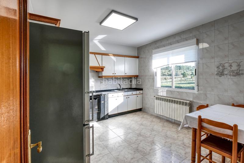 Foto e884e4ac-f406-4f0a-85db-c2d7ebb21872. Chalet in lugar villanueva 45 in Cerceda