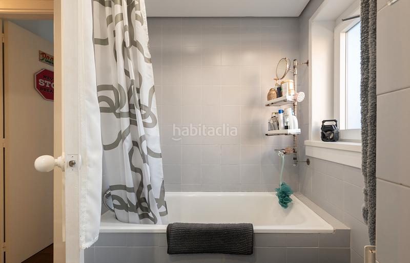 Foto 78f82995-91b8-487b-8c03-c50ef2e8a1b7. Piso  en salvador de madariaga en Someso - Matogrande Coruña (A)