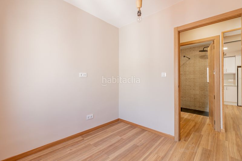 Foto a40a1055-4469-4259-a047-97573f00c5a5. Pis a calle de juan del risco 24 a Berruguete Madrid