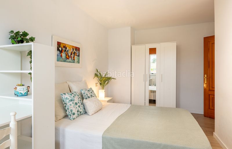 Foto 15d37d65-629f-4908-bcb3-a1489cb36614. Dúplex a rúa viñas da babilonia 23 a Liáns Oleiros