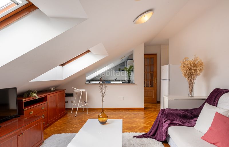 Foto 18043171-b86d-4372-8a59-982ff571a724. Dúplex a rúa viñas da babilonia 23 a Liáns Oleiros