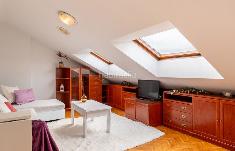 Foto e0e94b9b-61f3-4c8e-b579-99d8691fe6ce. Dúplex a rúa viñas da babilonia 23 a Liáns Oleiros