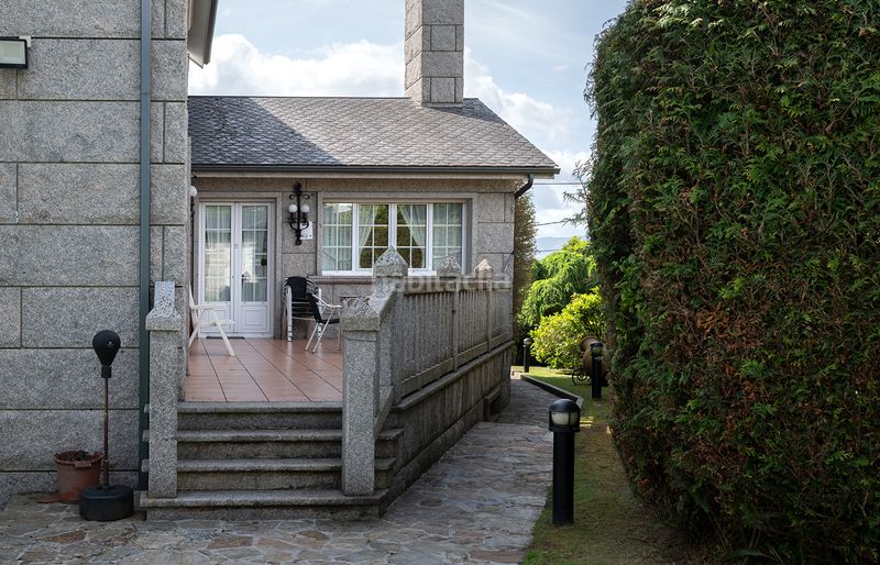 Foto 55b8797a-8d2e-4d0d-8fb0-9bd5c6be12d7. Xalet amb xemeneia calefacció aparcament piscina a Oleiros