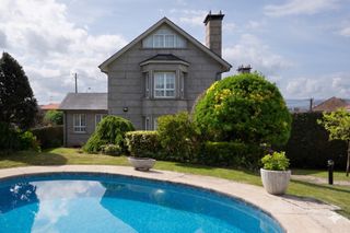 Chalet  Avenida rosalía castro 126. Chalet independiente en venta en rosalia de castro 126, oleiros