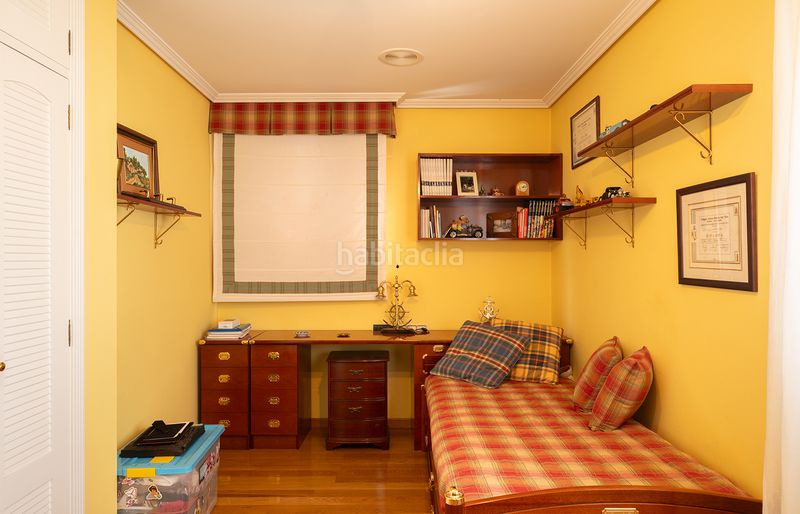 Foto af738996-f394-4db1-9305-d368ee7cd643. Xalet amb xemeneia calefacció aparcament piscina a Oleiros