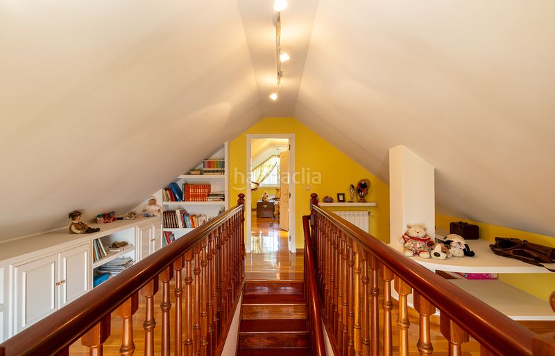 Foto b4f0b5d0-c69e-4fd0-84a9-383c830b9410. Xalet amb xemeneia calefacció aparcament piscina a Oleiros