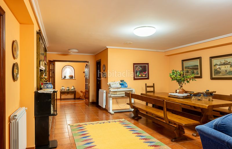 Foto b8e913a0-f7a8-463a-971e-bef2ed8c2902. Xalet amb xemeneia calefacció aparcament piscina a Oleiros