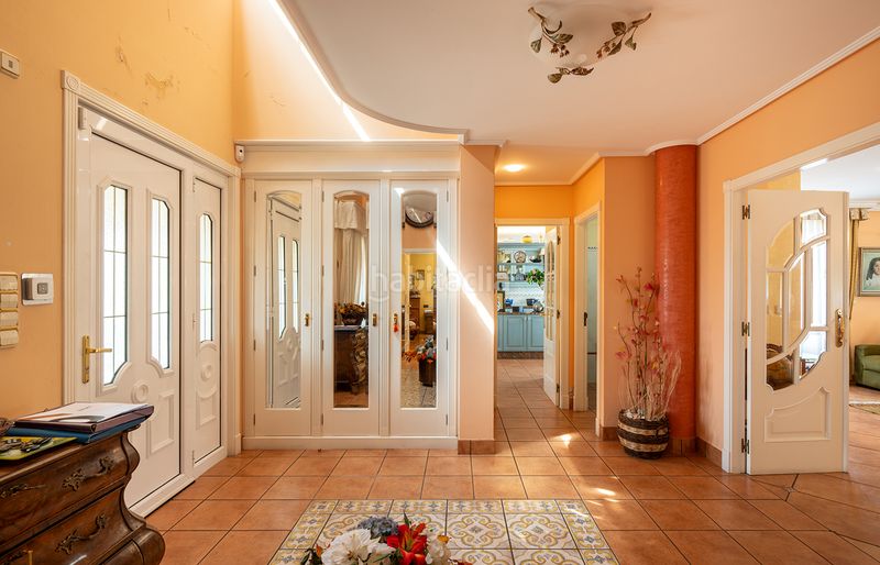 Foto bc3f4854-f3b1-431a-8580-51bb1cfd9f71. Xalet amb xemeneia calefacció aparcament piscina a Oleiros