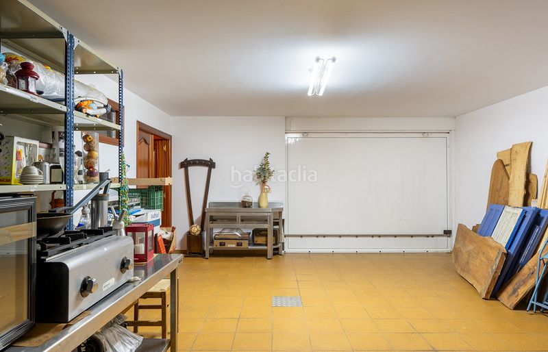 Foto c9735019-ffbd-4a94-985c-3ae899e39241. Xalet amb xemeneia calefacció aparcament piscina a Oleiros