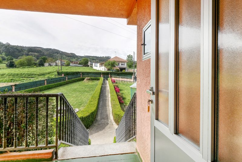 Foto 4027e258-e3e7-4e2b-9295-96b18addf8aa. Chalet dans lugar villamir 9 dans Laracha