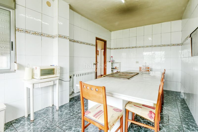 Foto b2a26abf-52fe-4864-a8c4-d52ca050ded3. Casa a lugar cacabelos 19 a Baralla
