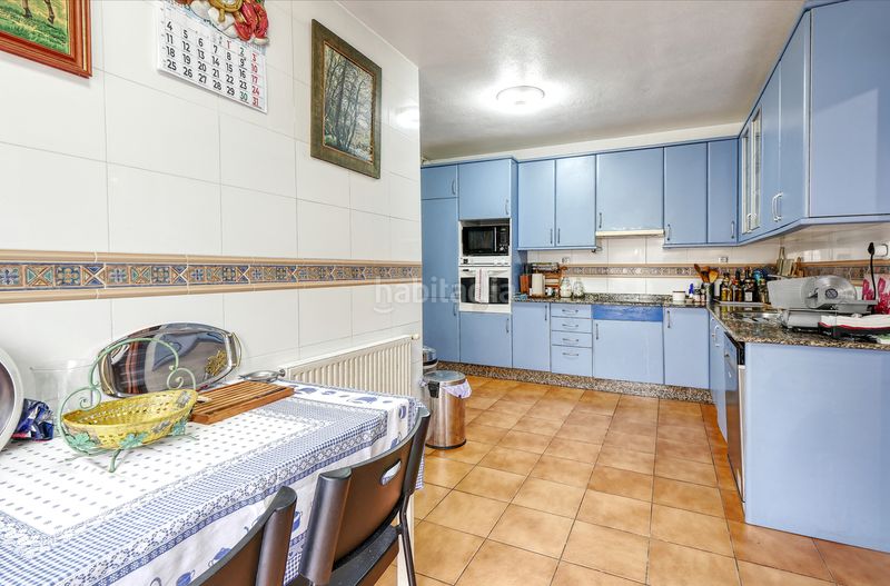 Foto 94cfe17f-6606-4fcd-8513-66c0cffeb541. Semi detached house in rúa antonio casares rodríguez 33 in Coruña (A)