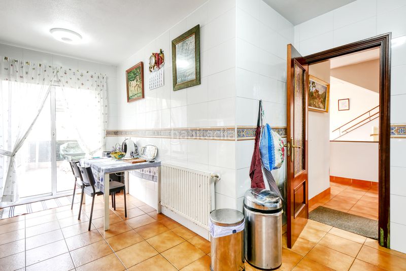 Foto f790cc7a-871f-45b5-a584-714dd9f1d495. Semi detached house in rúa antonio casares rodríguez 33 in Coruña (A)