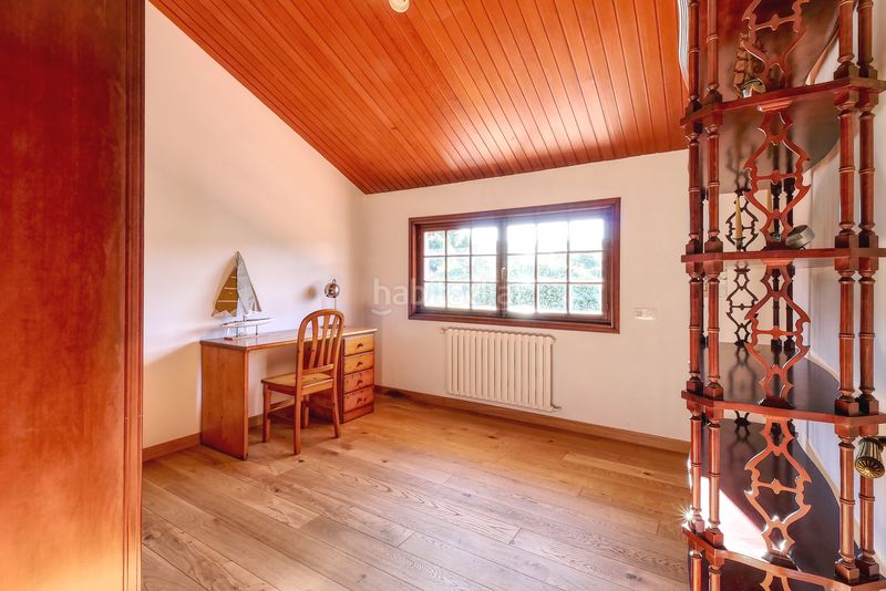 Foto 94c7e32b-d6ac-466e-a320-4880f52ff013. Chalet con camino riscaldamento parcheggio piscina in Sada
