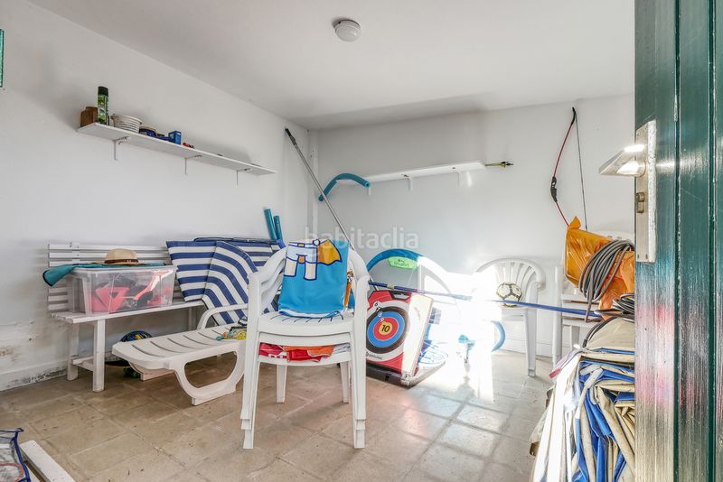 Foto f2743989-328f-4d6a-9308-d0d207e81335. Chalet con camino riscaldamento parcheggio piscina in Sada