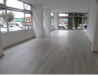 Local Comercial en Cuatro Caminos - Plaza de la Cubela