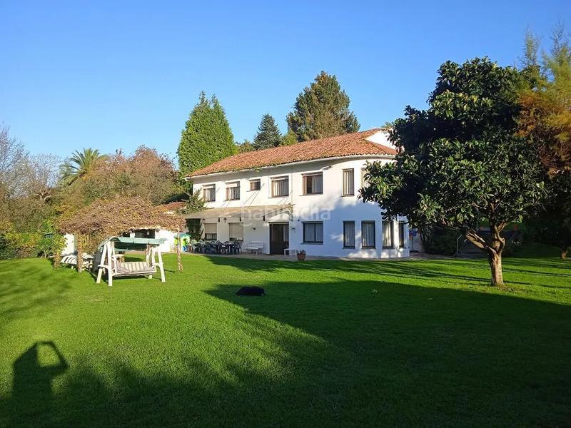 Foto 0bbb7636-922f-494b-ad79-a427701d3172. Casa amb calefacció a Bergondo