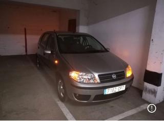 Aparcament cotxe a Cuatro Caminos - Plaza de la Cubela. Plaza de garaje en venta próxima al corte inglés
