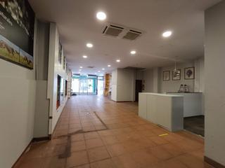 Local Comercial en Ensanche