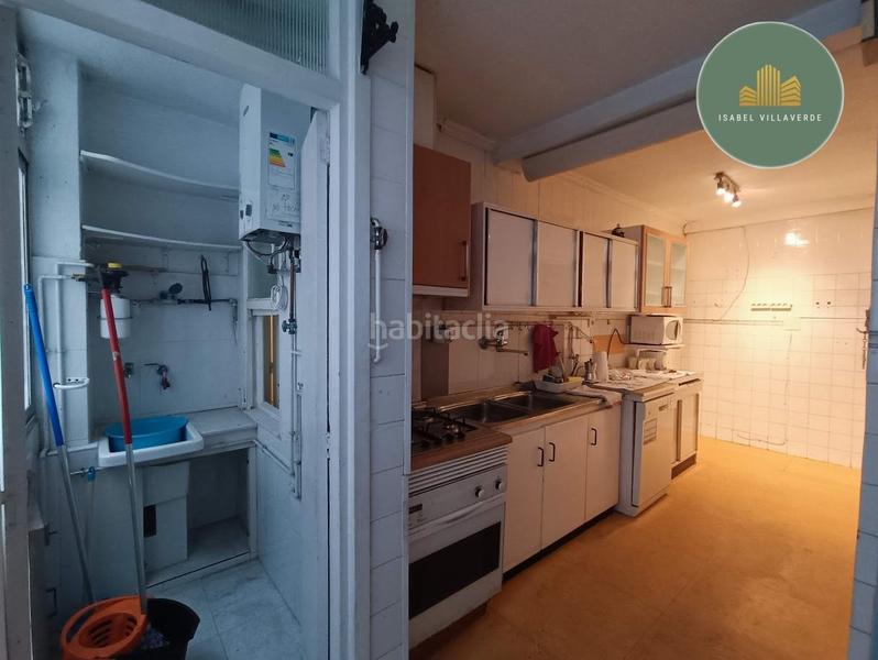 Foto 2297e05b-95af-47d2-9456-15b295a11803. Piso rebajado! piso en venta a pocos metros de la plaza de pontevedra en Coruña (A)